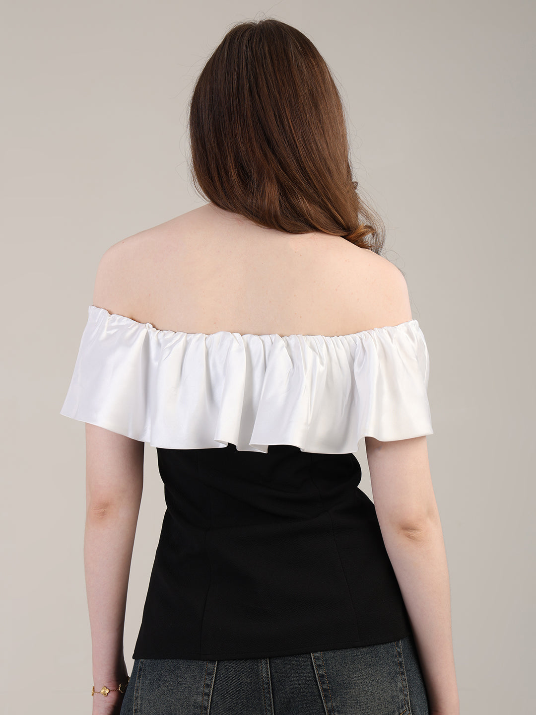 Very Merry Off-shoulder Top