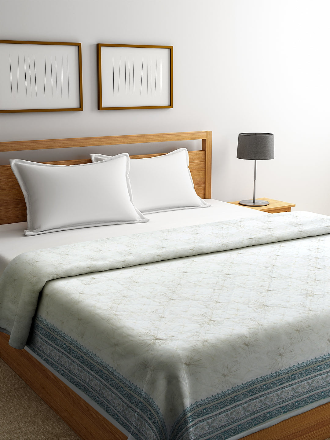 Blanc9 Desert Quilt
