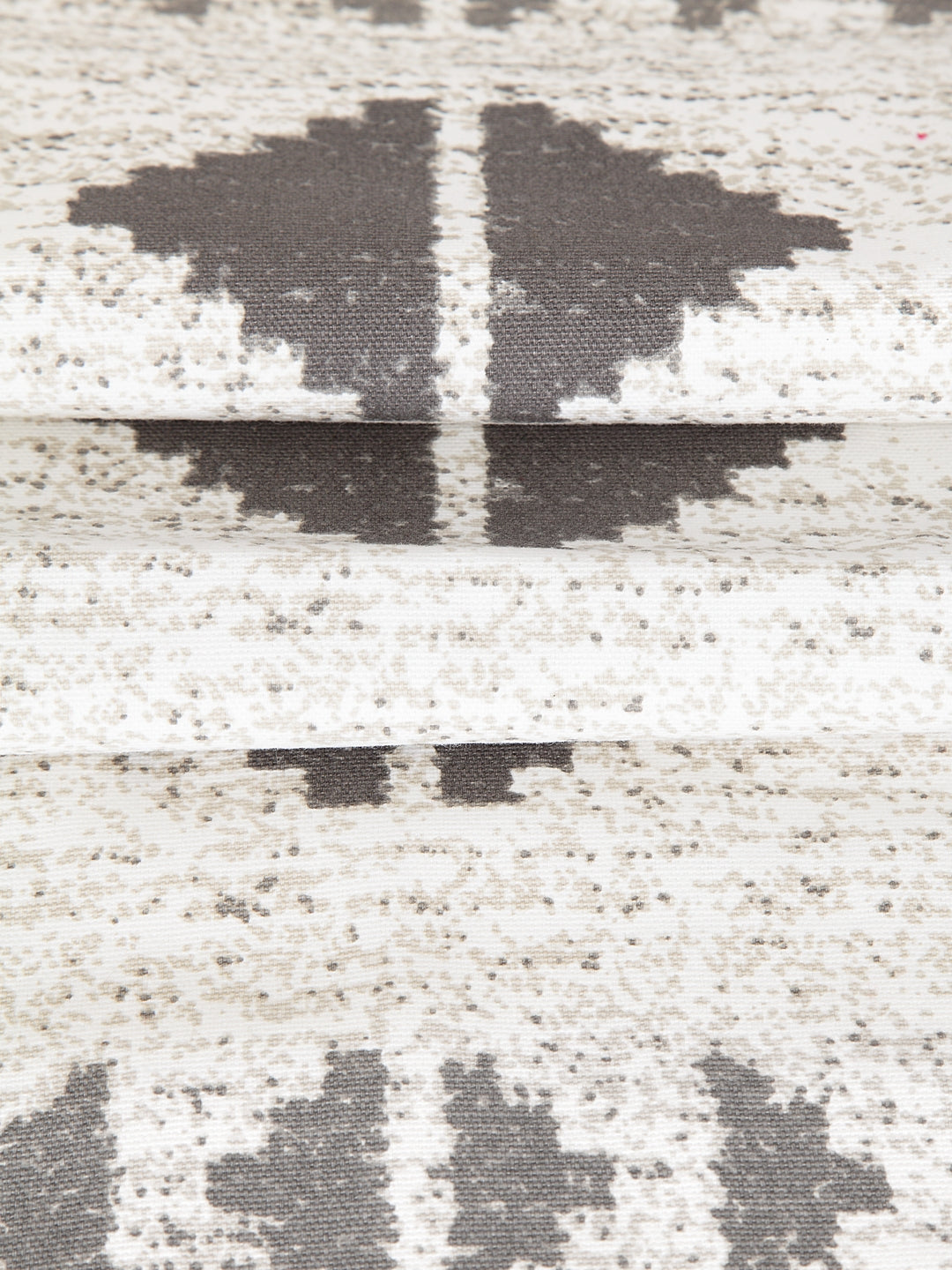 Blanc9 Tamarack Printed 4/6 Seater Table Runner