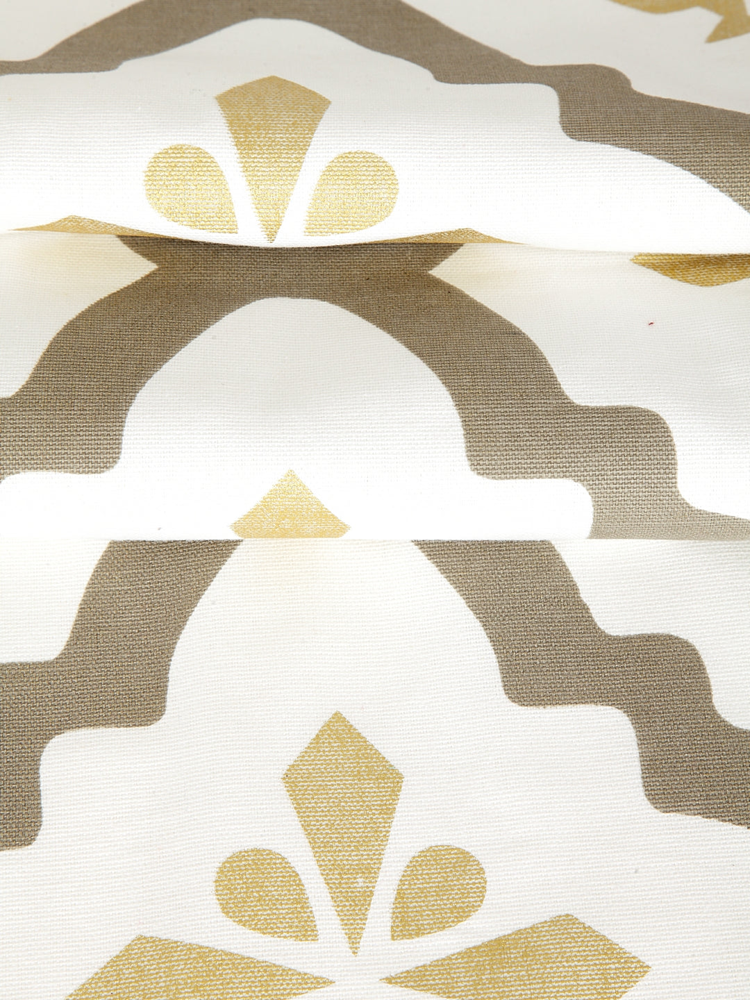 Trefoil 4/6 Seater Cotton Table Runner