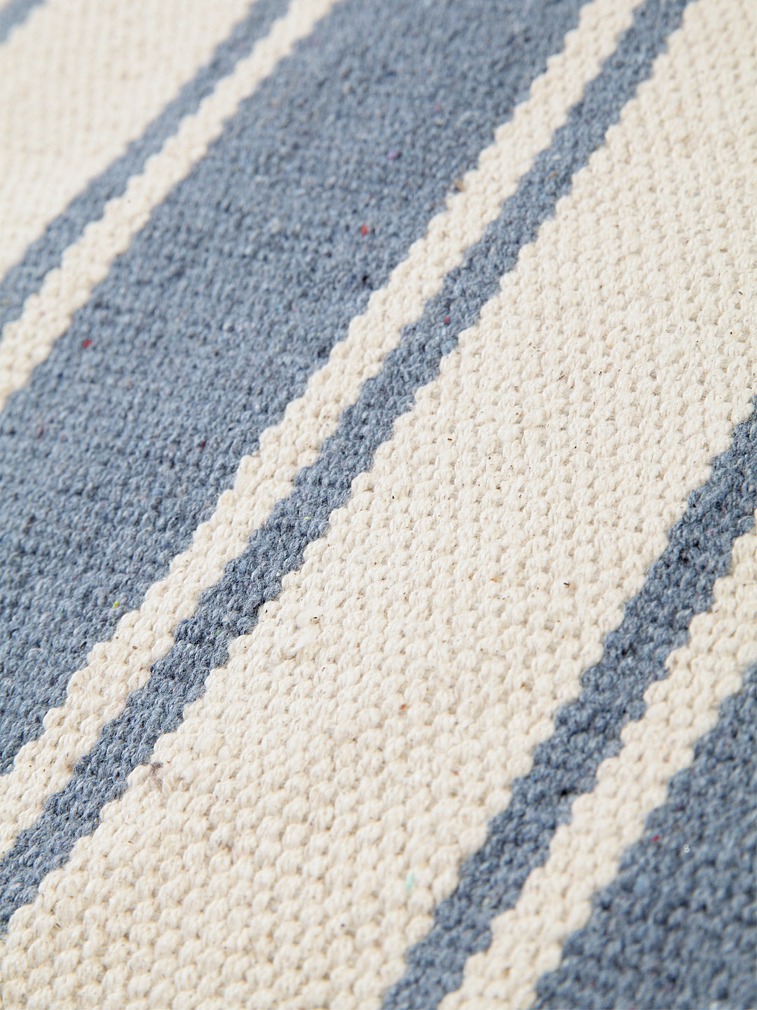 Blanc9 Woven Striped Rug