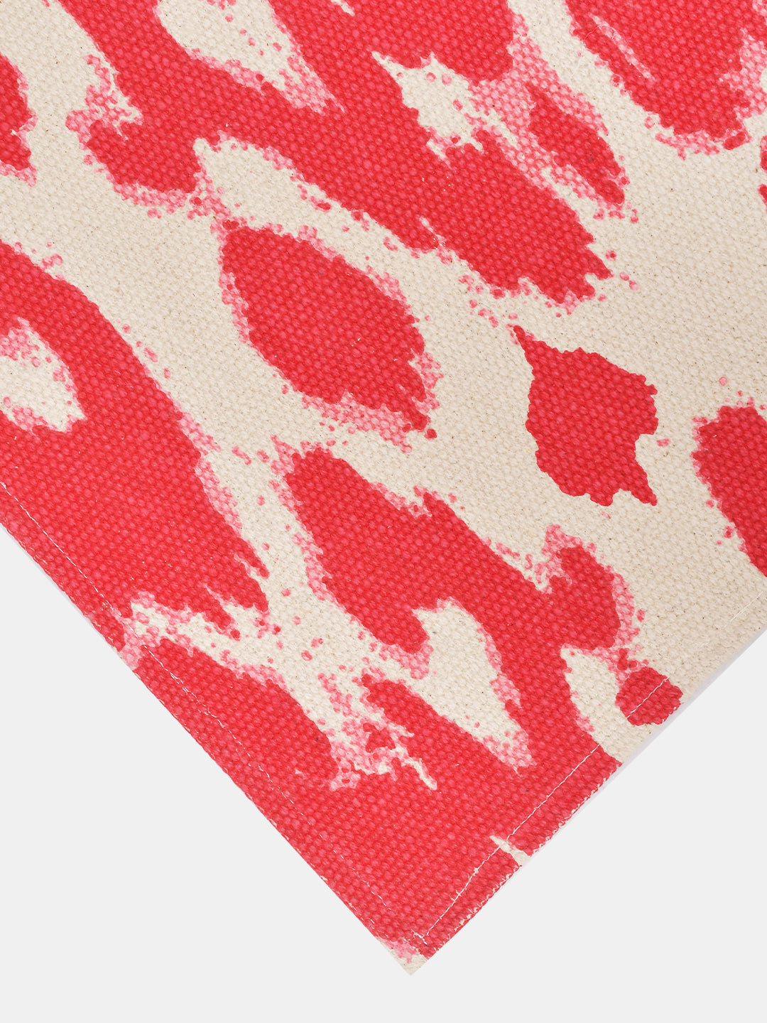Blanc9 Garden of Ikat Pink Coloured 4'x5.5' Cotton Printed Carpet