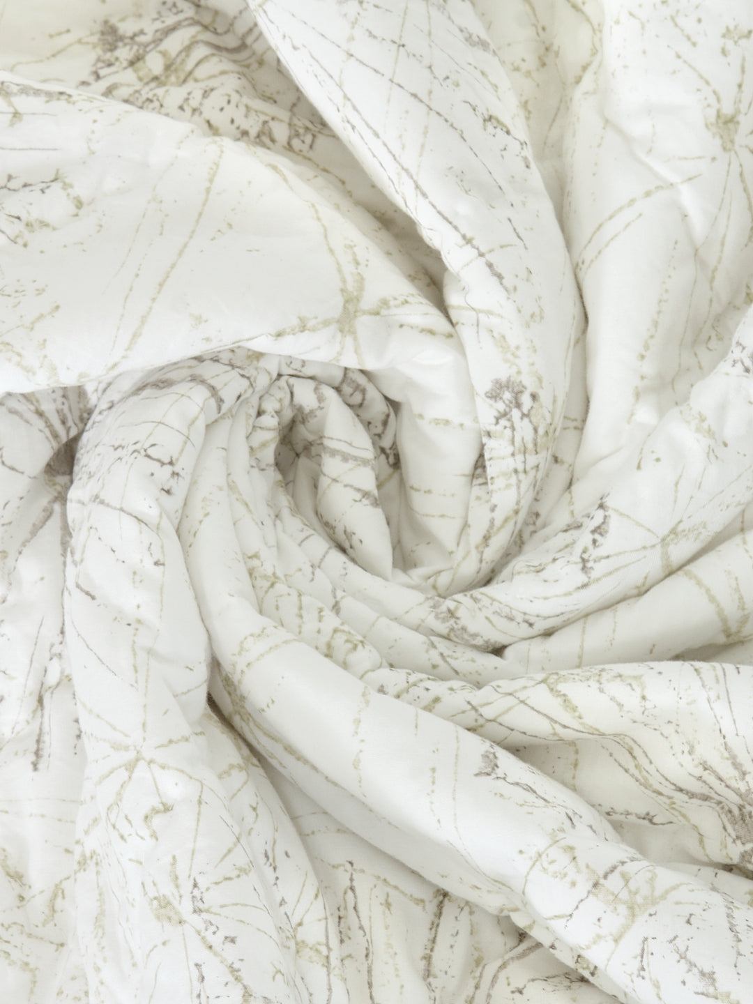 Blanc9 Desert Quilt