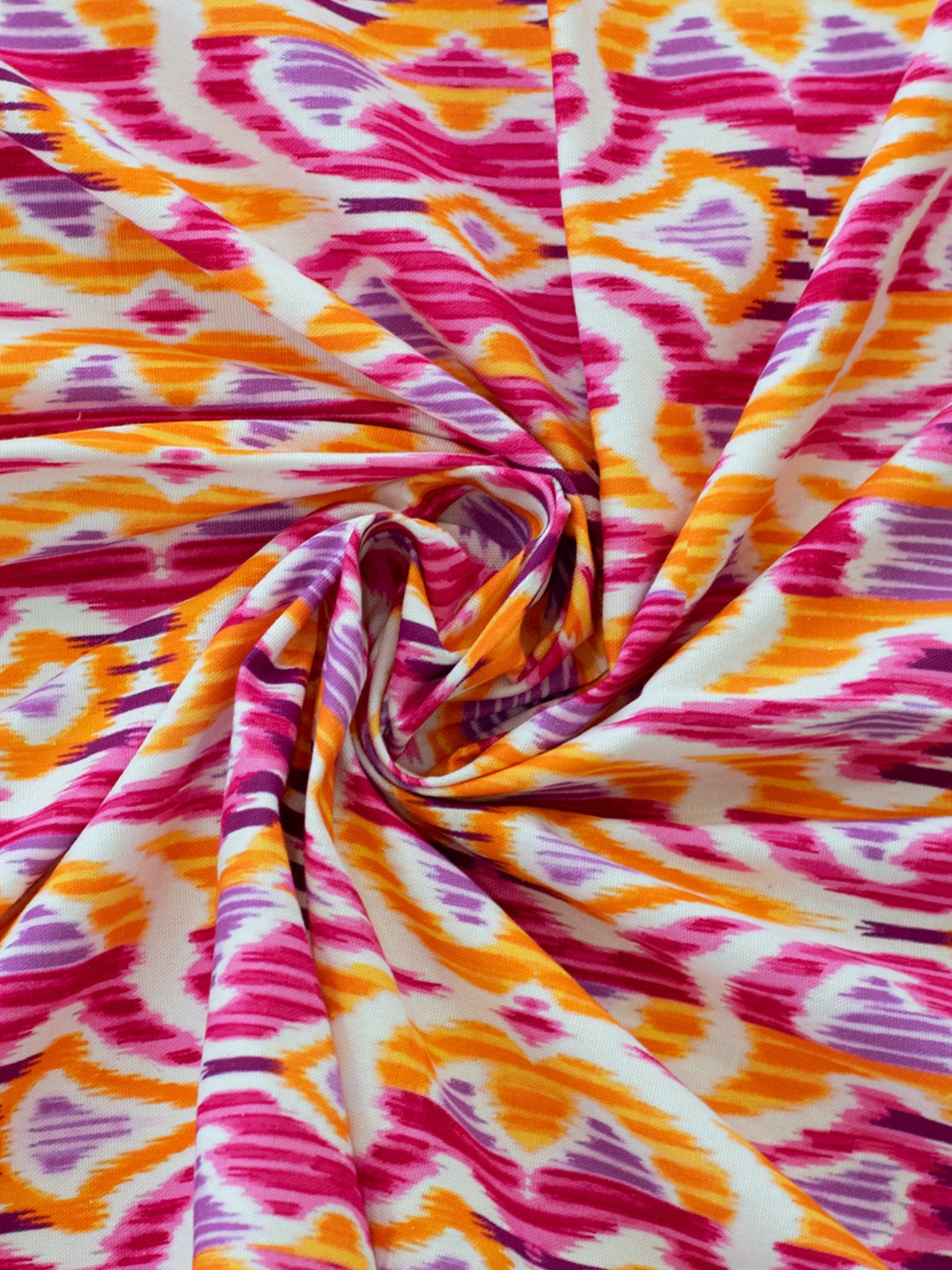 Sharbat-E-Ikat 6/8 Seater Cotton Tablecloth