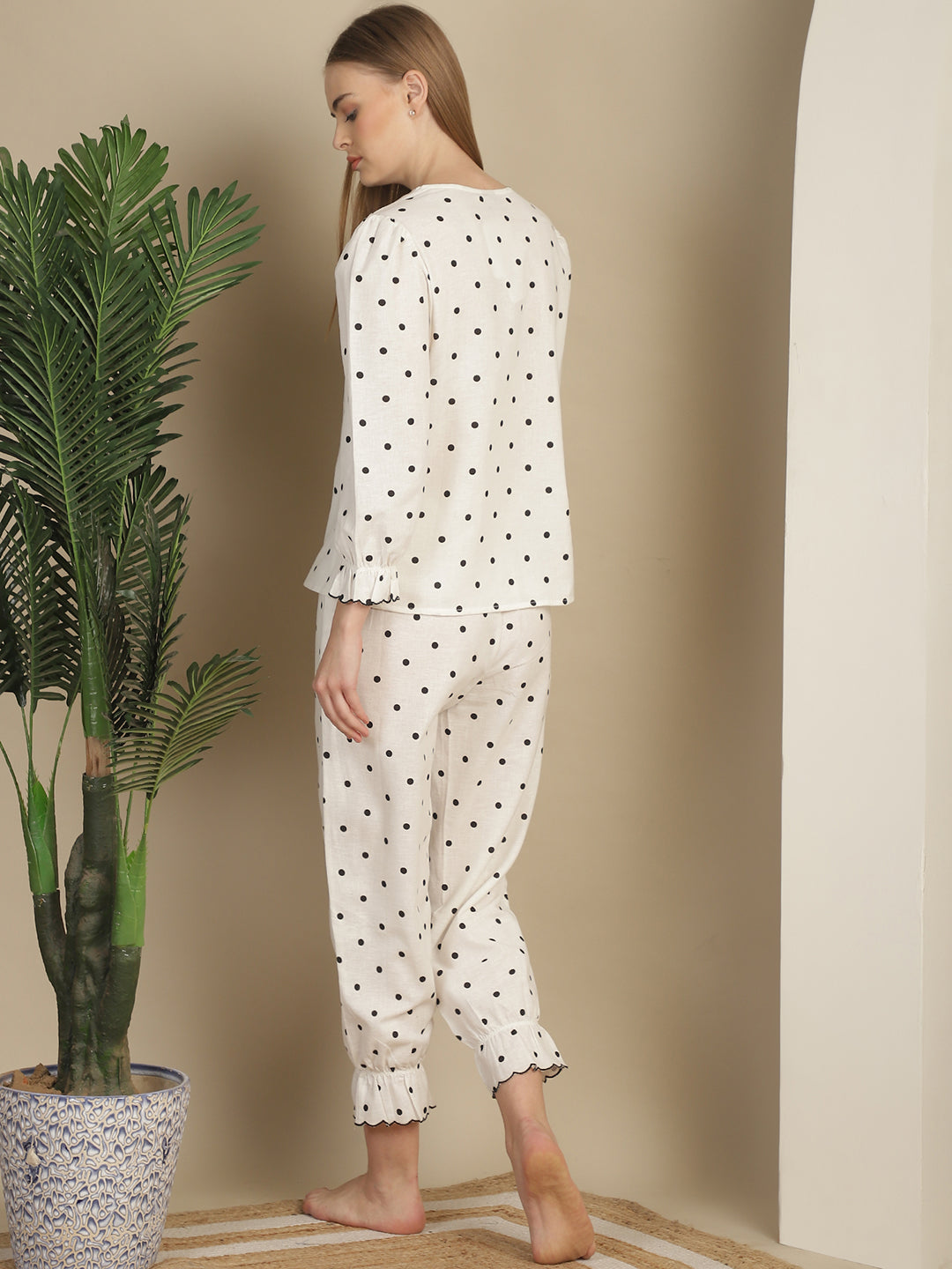 Blanc9Black_WhitePolkaDotsCottonPyjamaNightSuit-B9NW40-