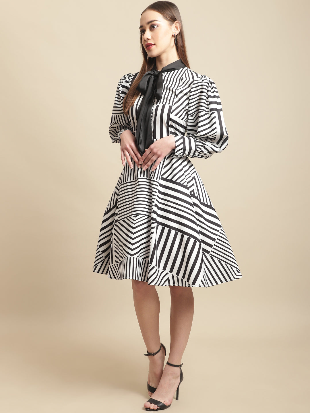 Blanc9 Black & White With Satin Tie Dress-B9DR135