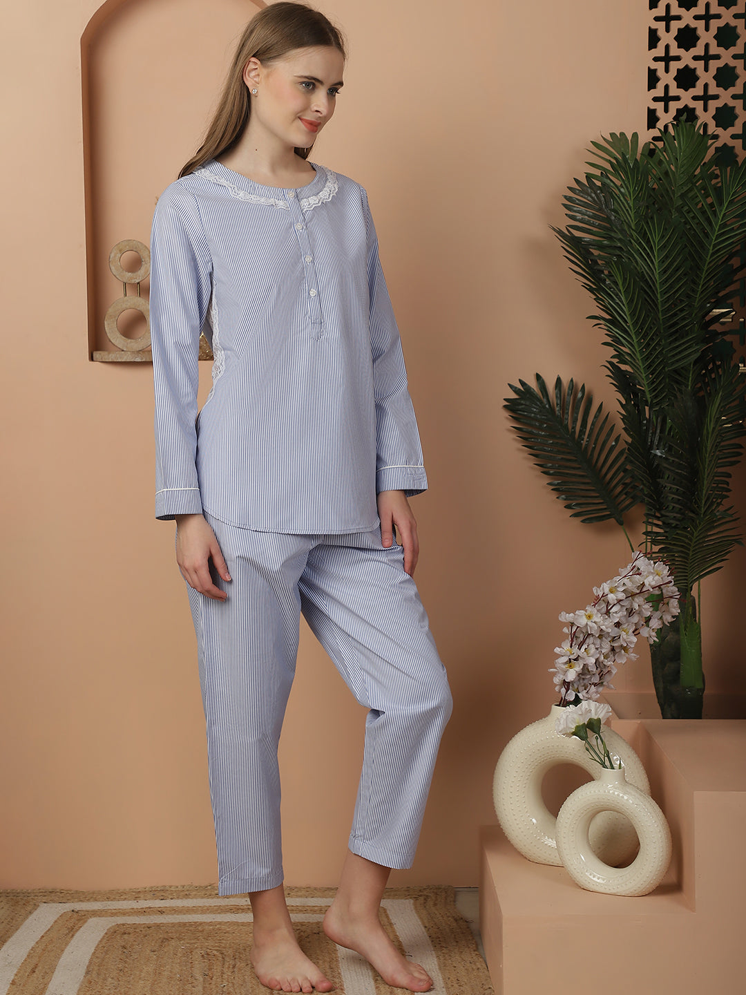 Blanc9BlueAndWhiteLaceDetailedCottonPyjamaNightSuit-B9NW56