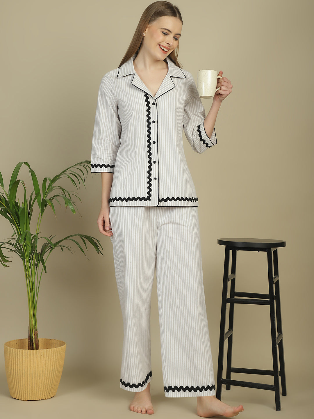 Blanc9 Contrast Black Lace Grey & White Stripes Nightwear