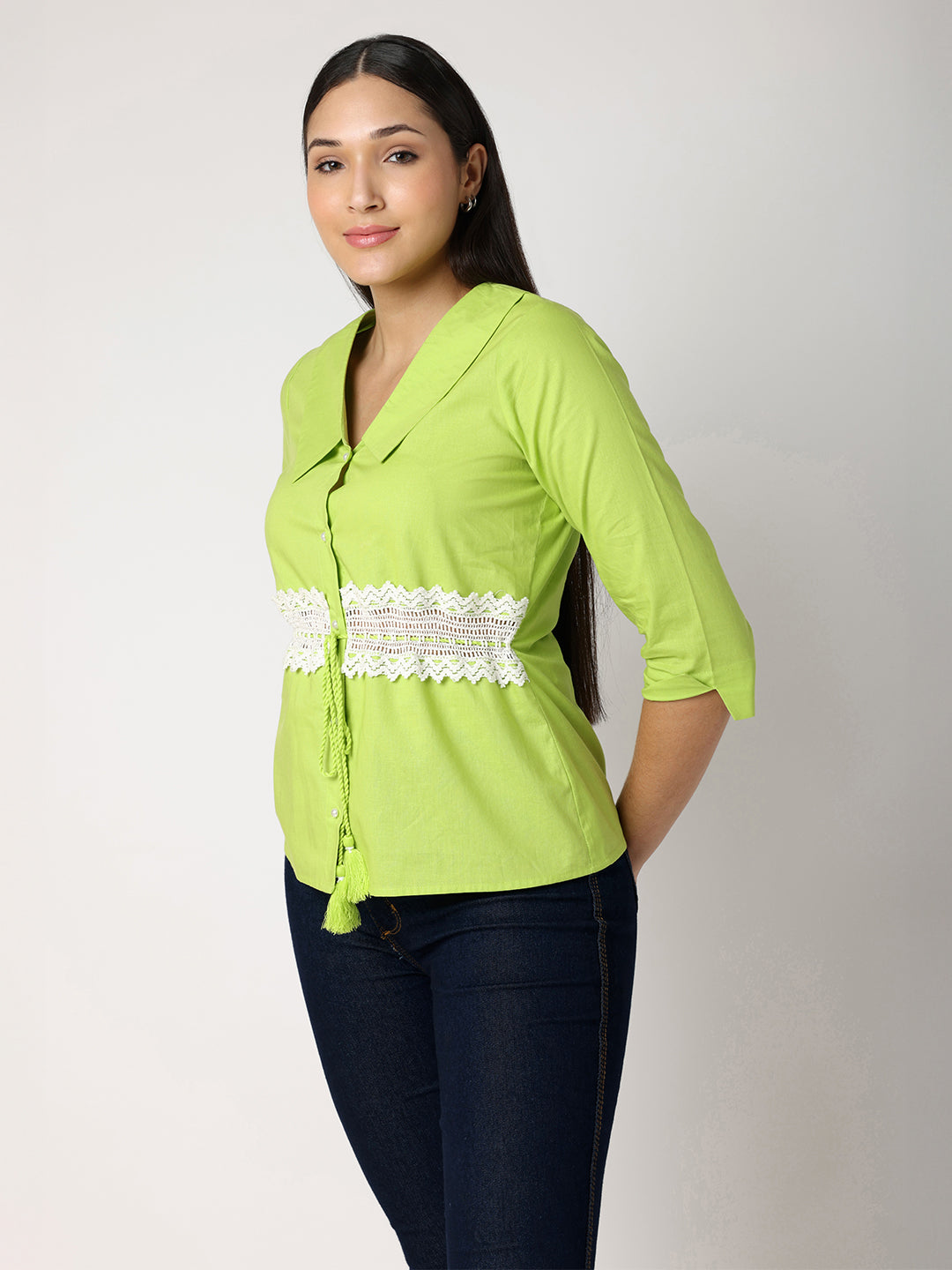 Blanc9GreenCollarTopWithLaceatWaist