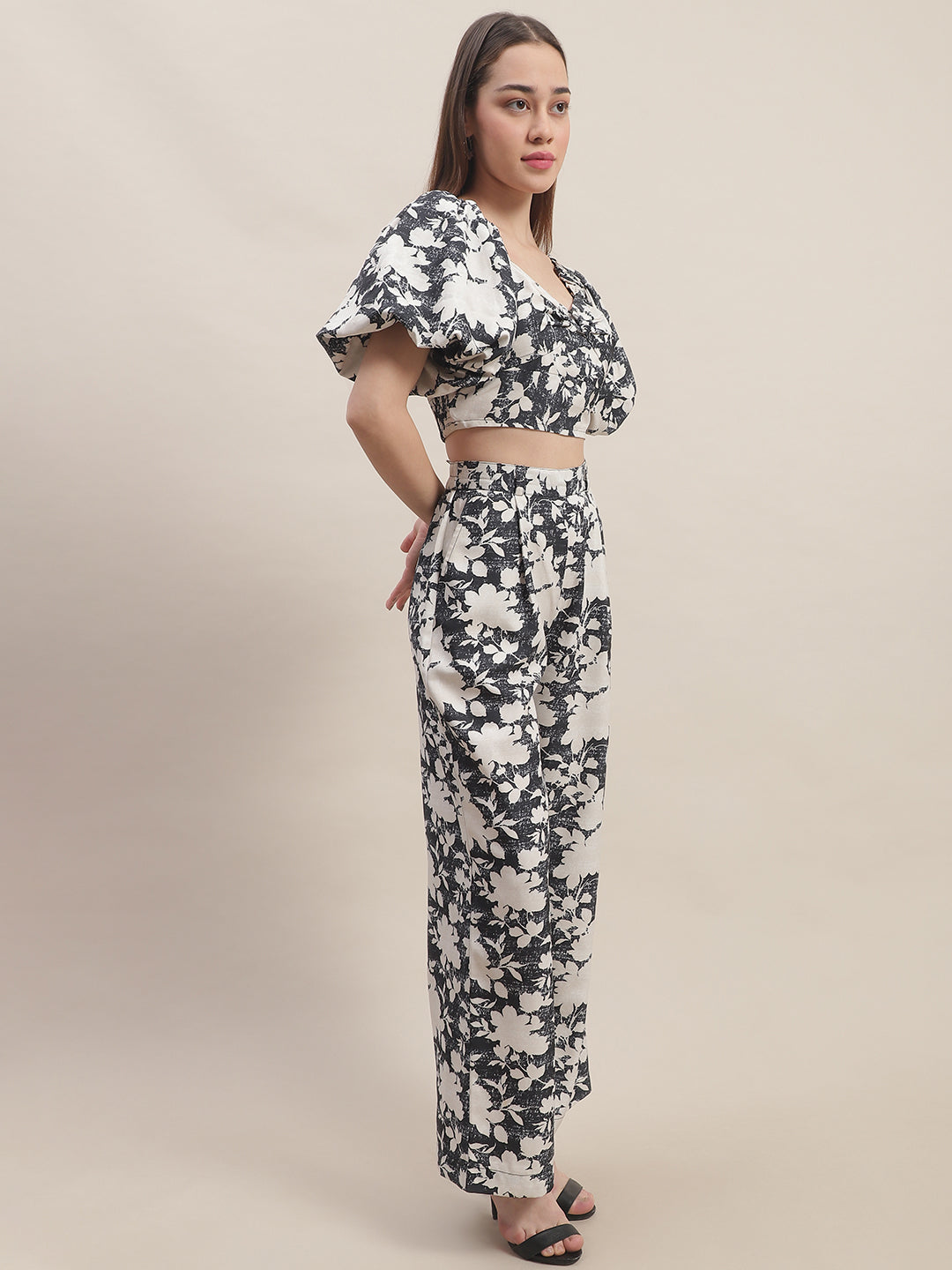 Blanc9 Melon Sleeve Crop Top With Pants Co-Ord Set-B9ST111