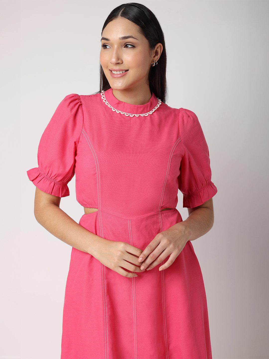 Blanc9PinkCutOutDresswithContrastLaceandStitch