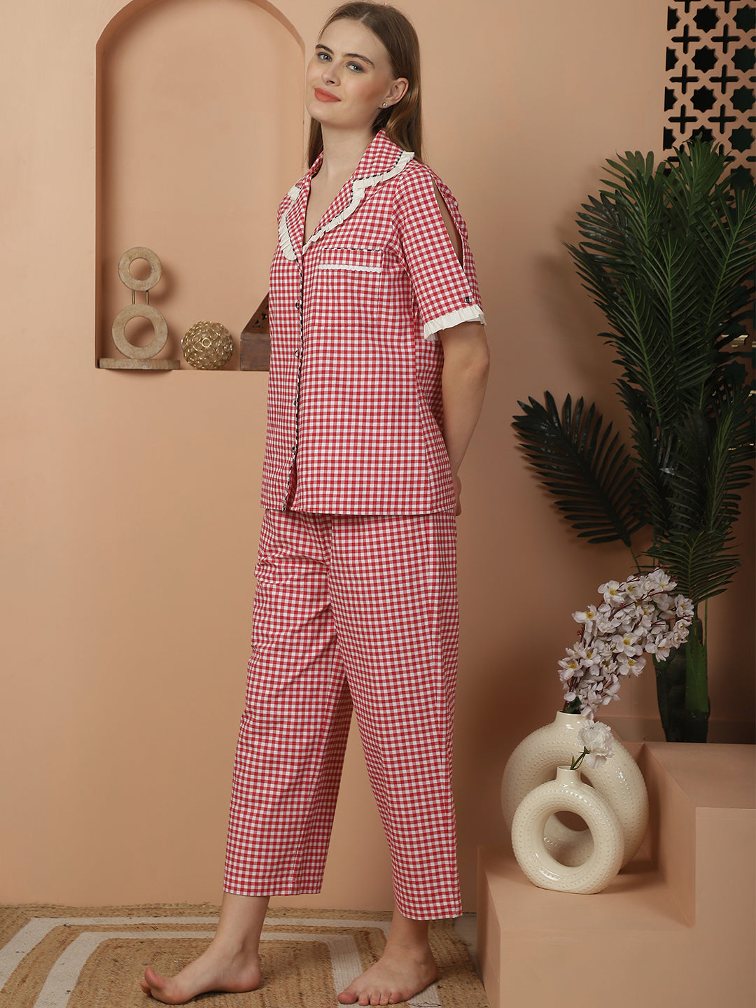 Blanc9Red_WhiteCheckeredNightwearwithContrastCheckeredDetailing