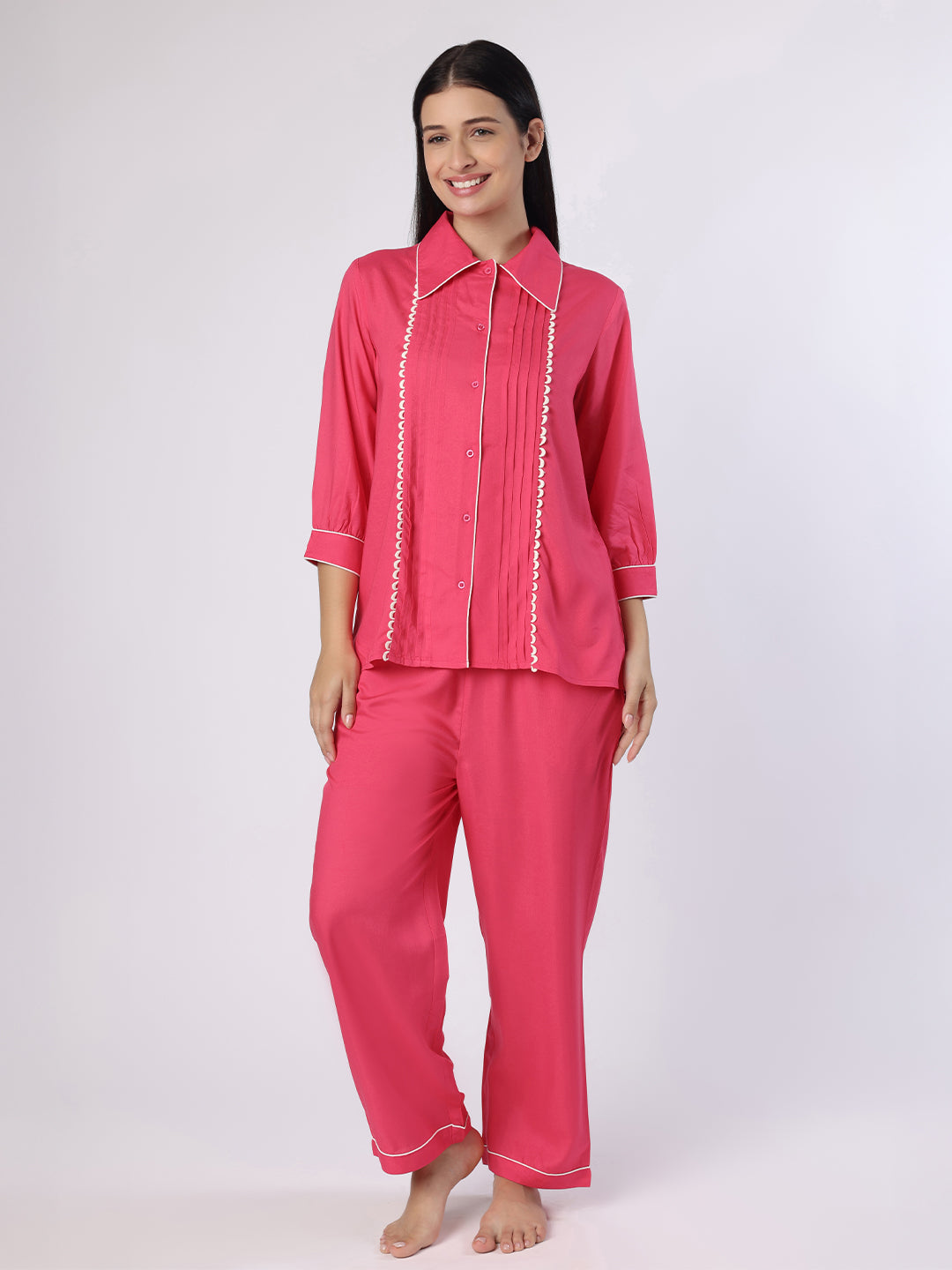 Blanc9 Women Fuchsia Pink Nightwear With Contrast Piping And Lace