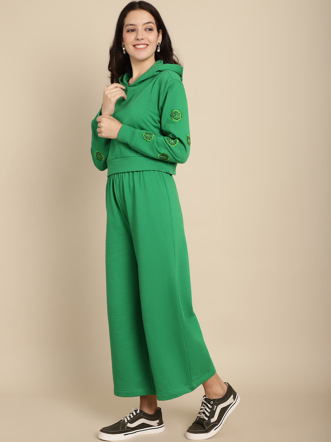 Blanc9 Women Green Sweatshirt With Jogger