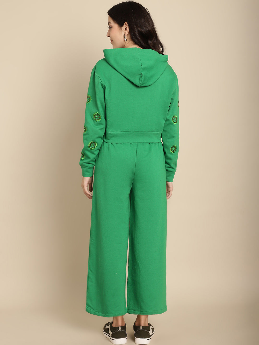 Blanc9 Women Green Sweatshirt With Jogger