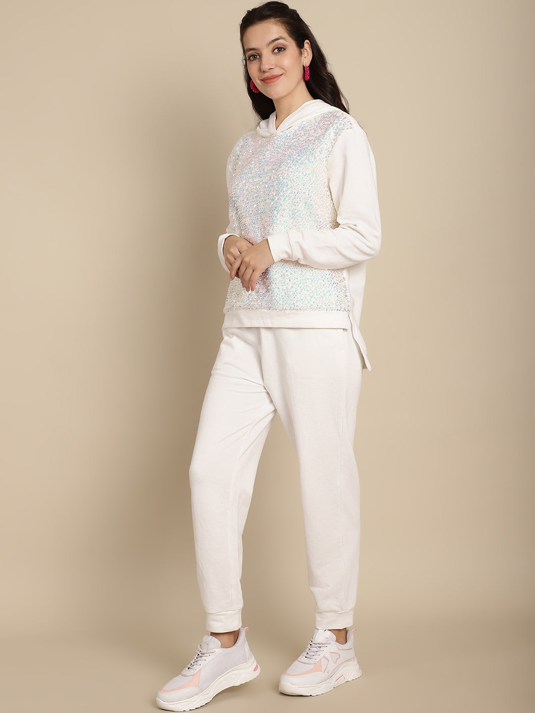 Blanc9 Women Off-White Hooded Neck Sweatshirt With Jogger Set