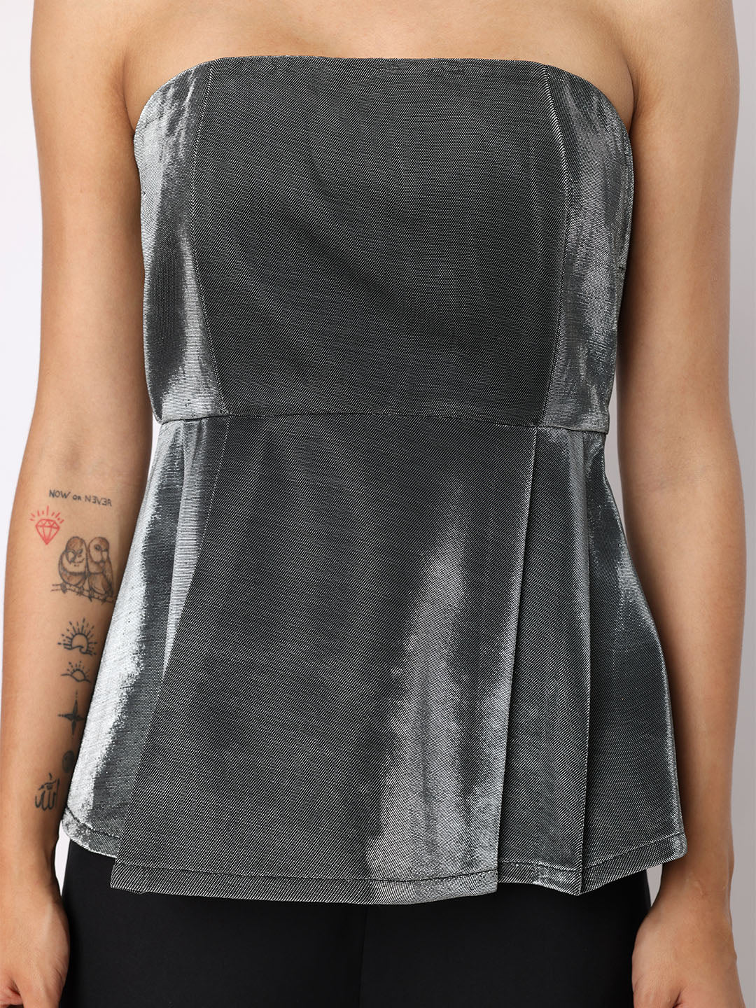 Blanc9 Women Sparkly Grey Tube Peplum Top With Trousers