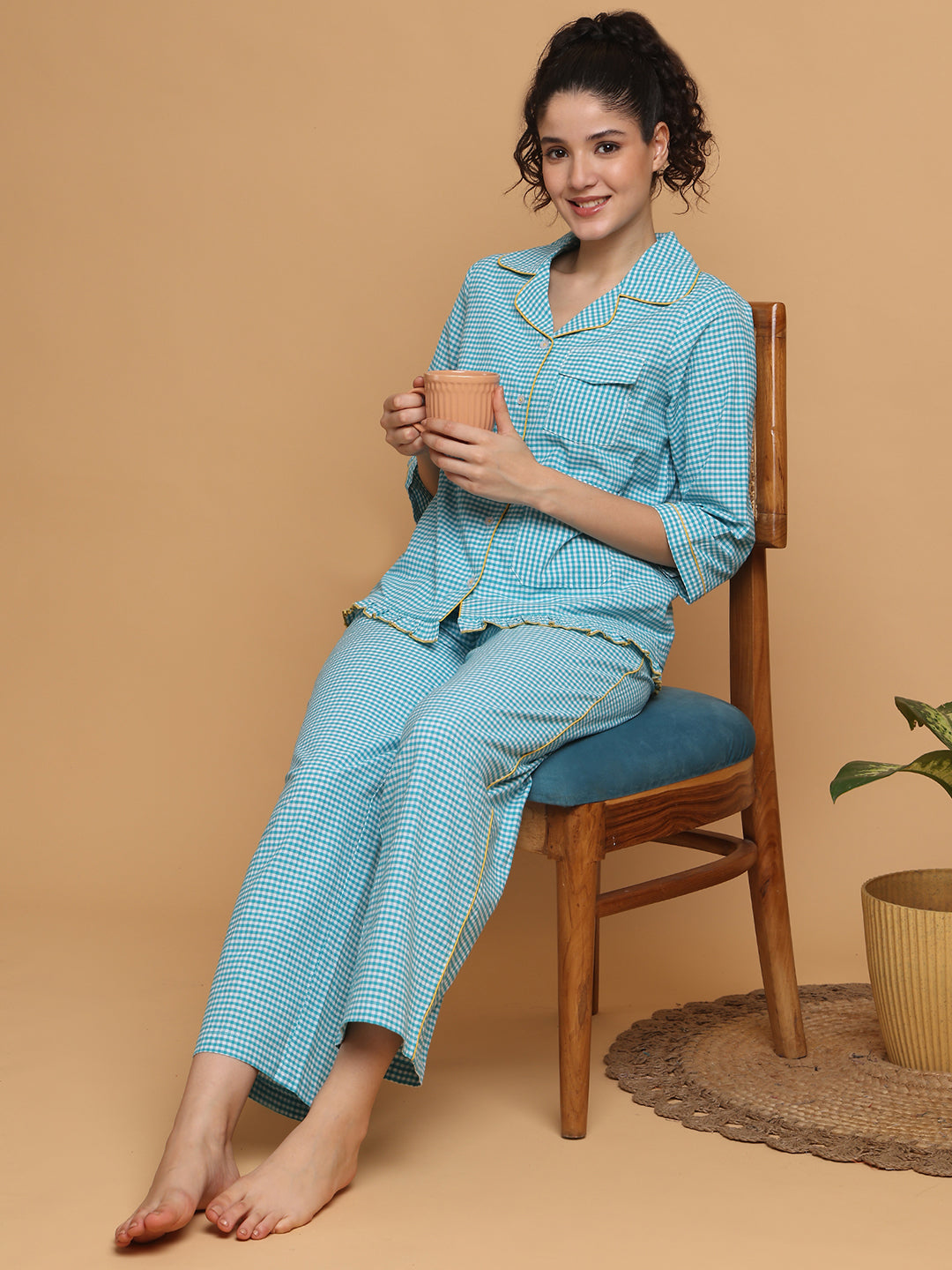 Blanc9 Women Teal & White Checkered Nightwear With Yellow Piping