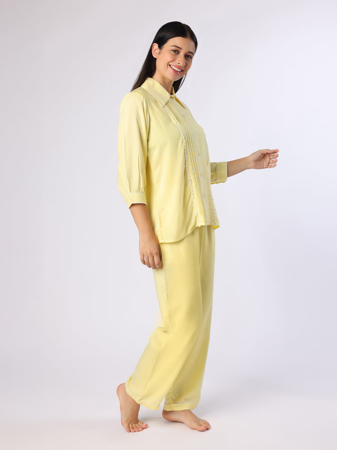 Blanc9 Women Yellow Nightwear With Contrast Piping And Lace