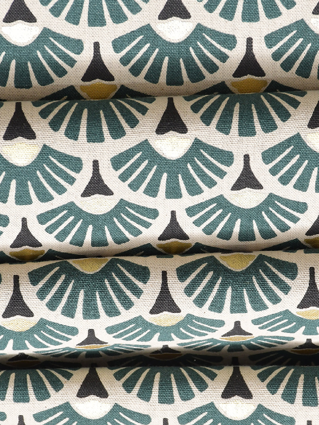 Blanc9 Shan 100% Cotton Printed Green 4/6 Seater Table Runner with Foil print.