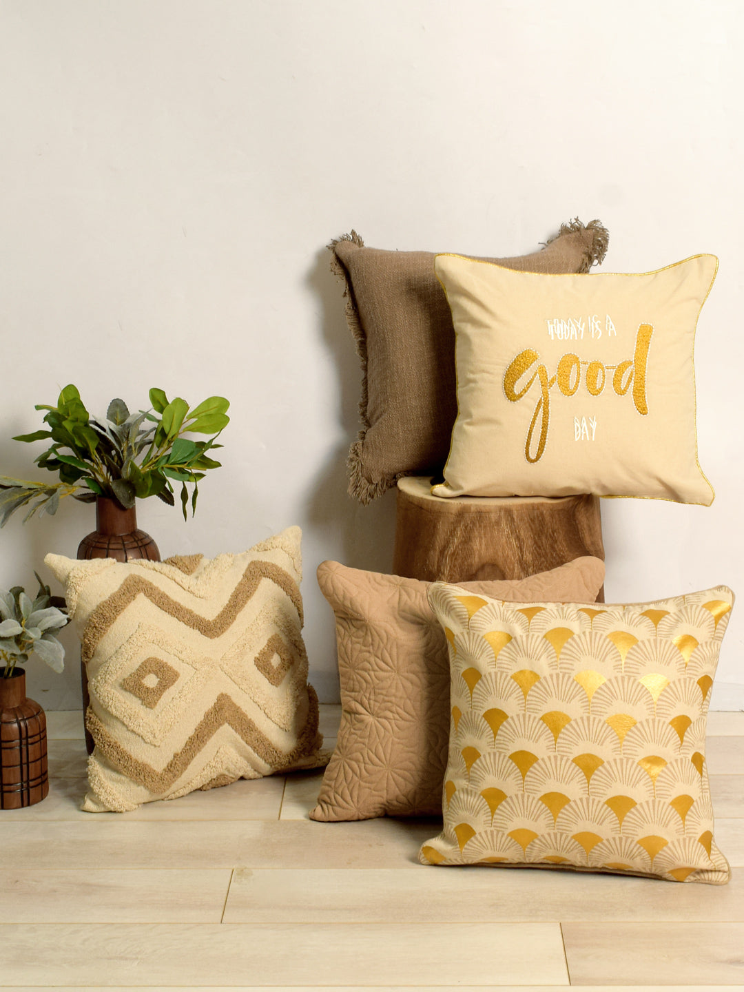 Blanc9 Set Of 5 Festive Cushion Cover Set