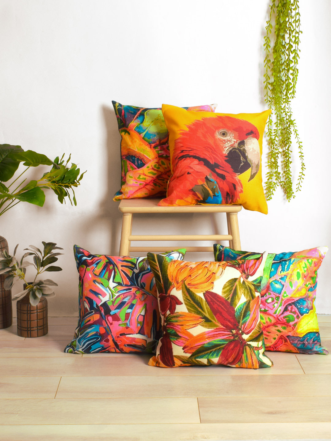 Blanc9 Set Of 5 Tropical Printed Cushion Cover Set