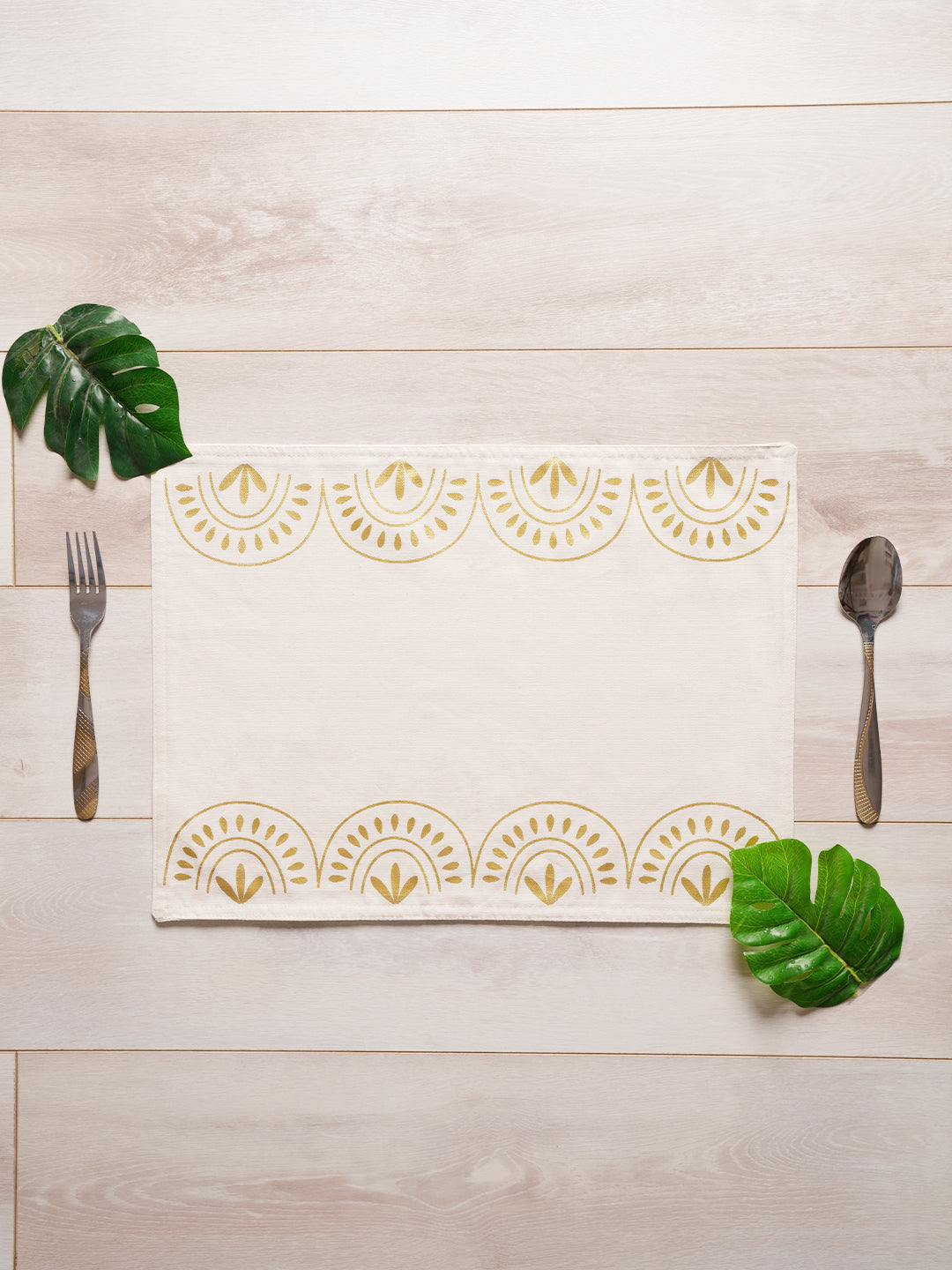SetOf6RegalPrintedPlacement