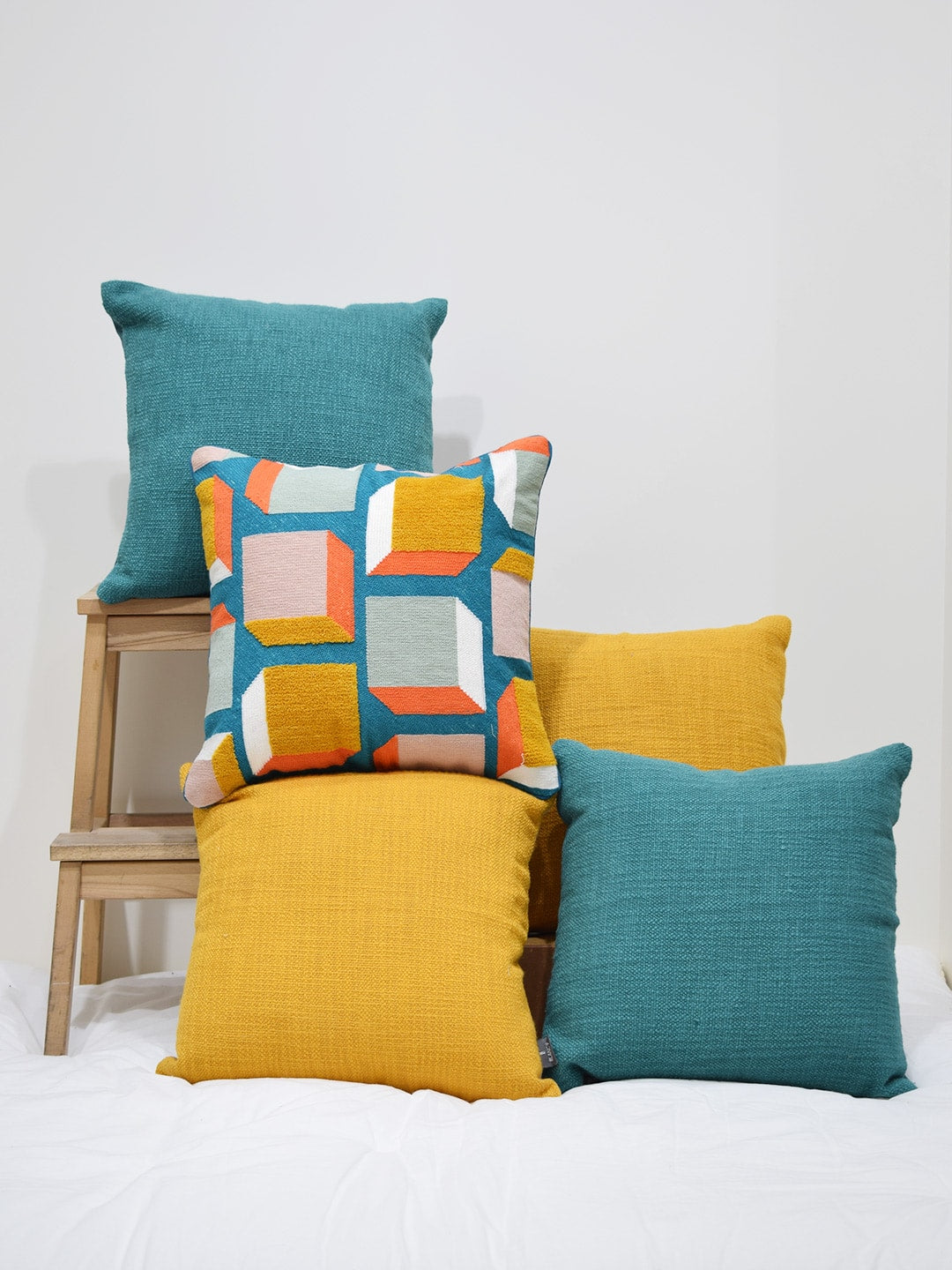 Set of 5 Cuboid Crewel Embroidered & Solid 40x40 CM Cushion Covers