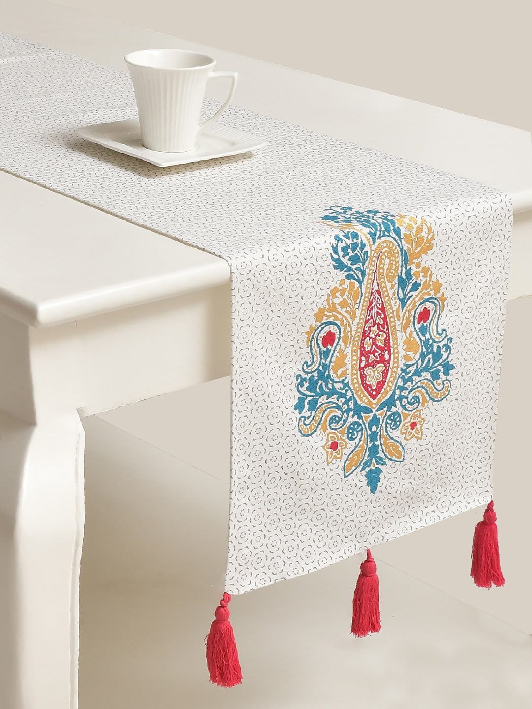 Blanc9 Rounak 100% Cotton Multicoloured 4/6 Seater Table Runner