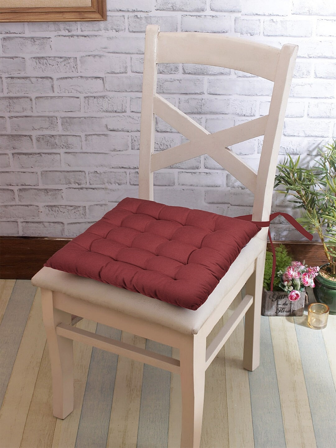 Ruby Chair Pad
