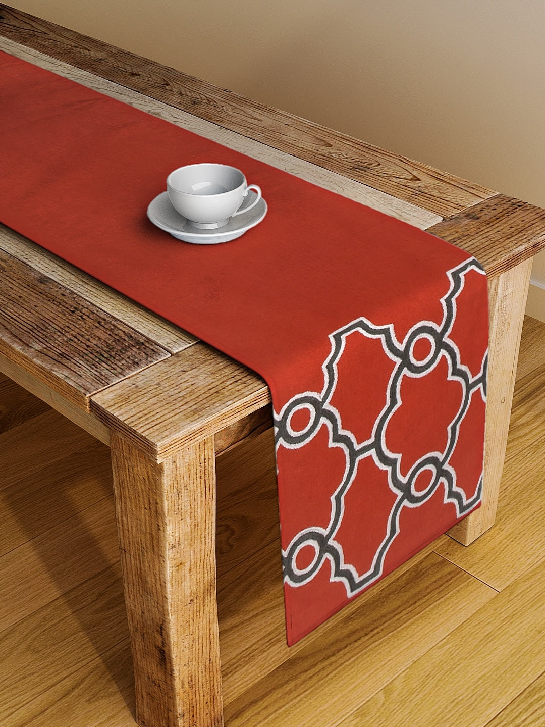 Blanc9 Tracery 4/6 Seater Cotton Table Runner