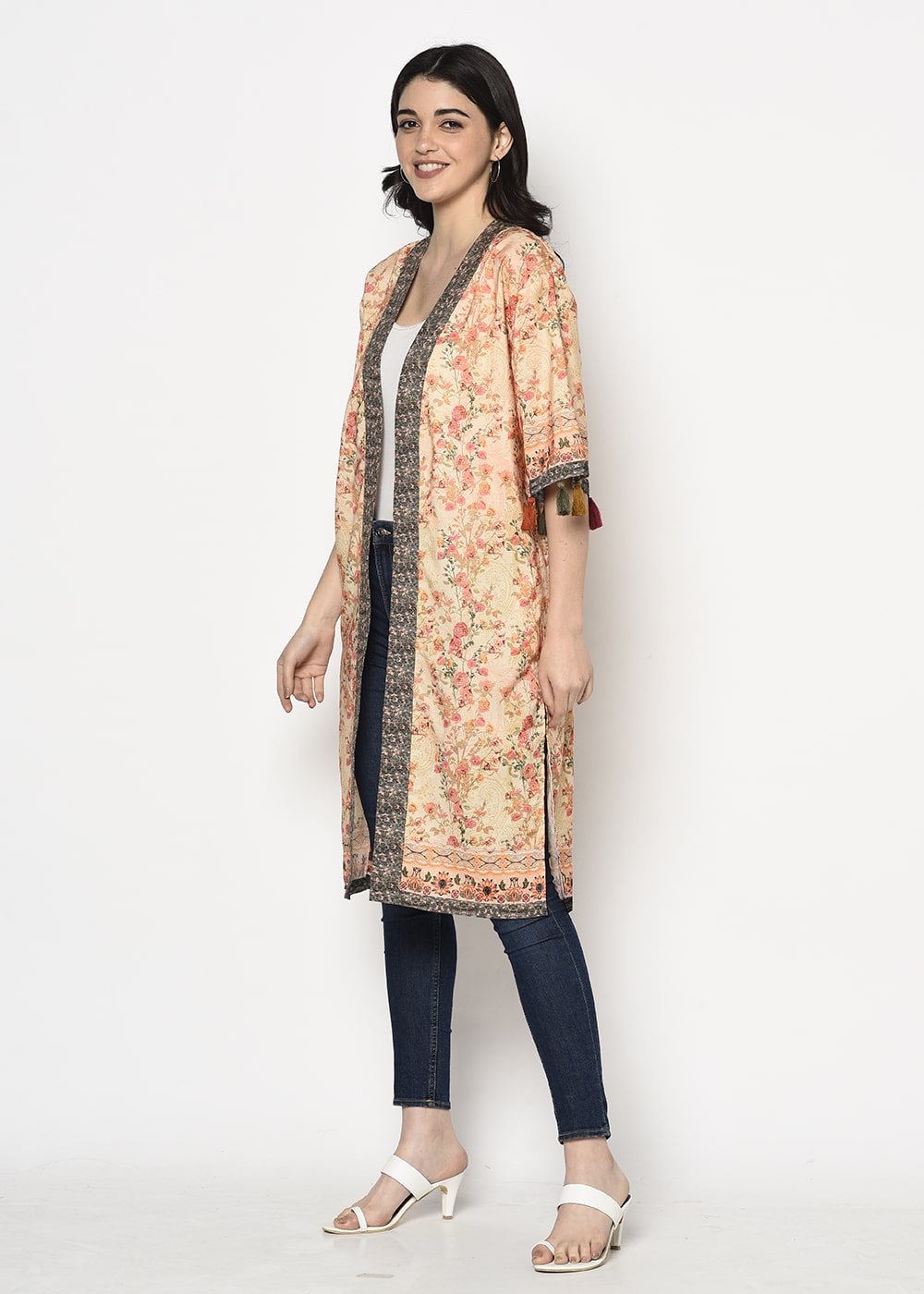 Blanc9 Scarf Printed Shrug