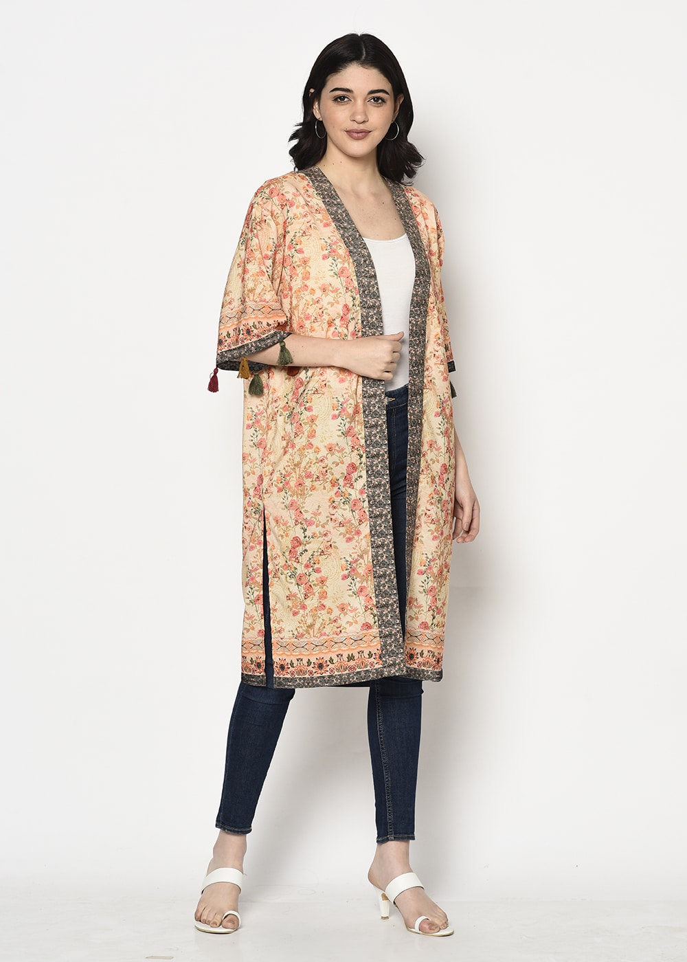 Blanc9 Scarf Printed Shrug