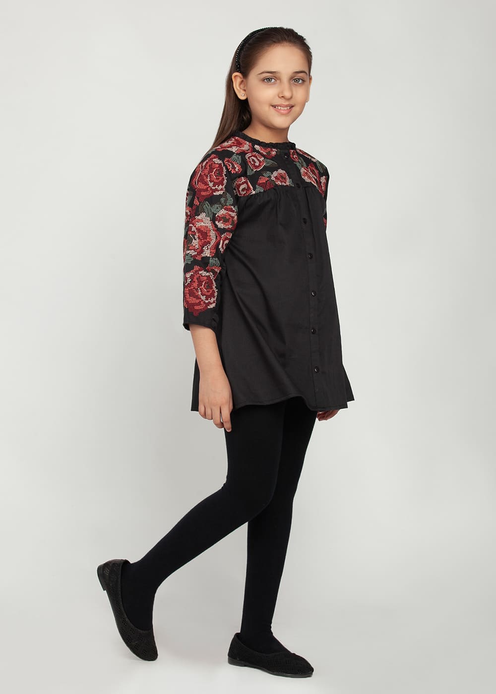 Blanc9 Black Embroidered Tunic