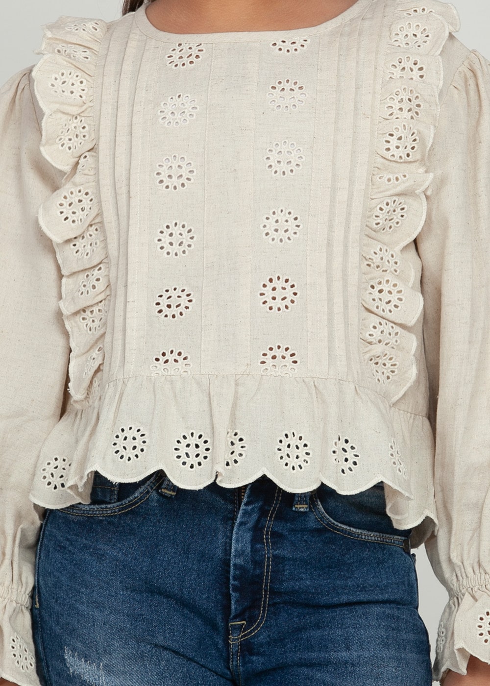 Blanc9 Organic Schiffli Top