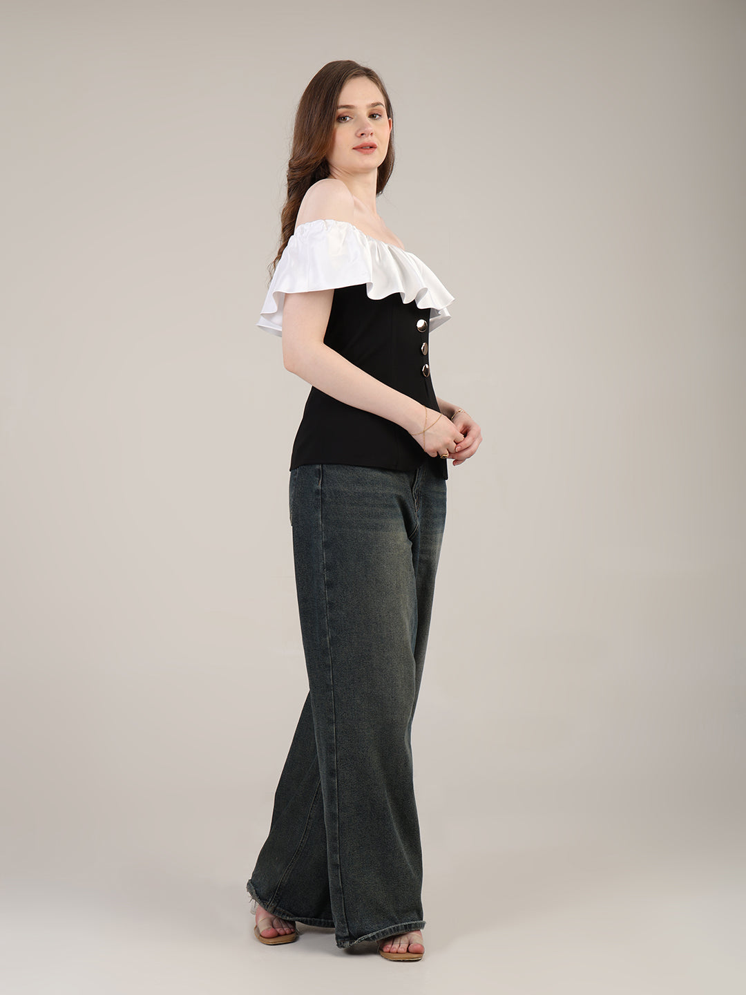 Very Merry Off-shoulder Top