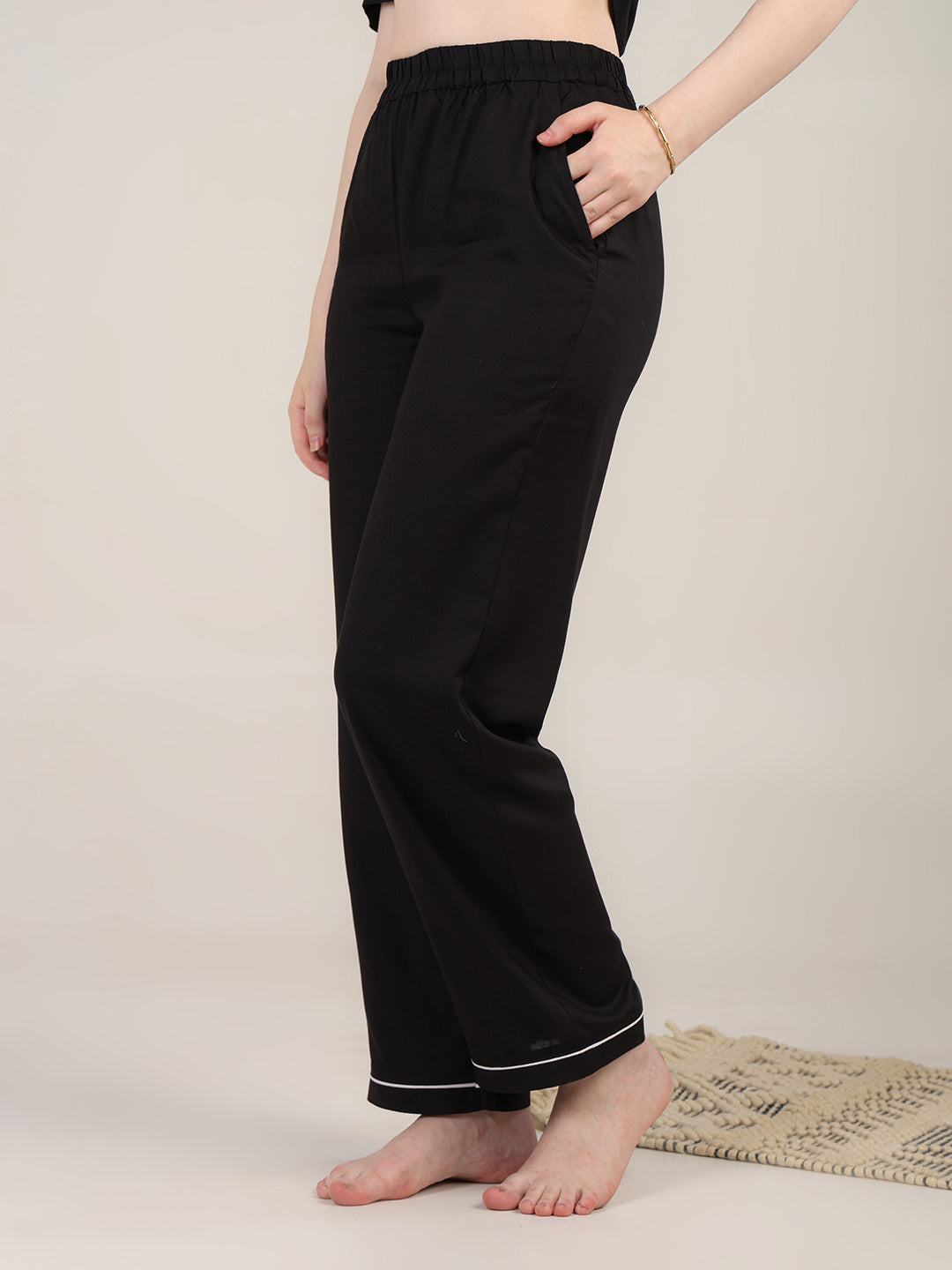 Black PYJAMA SET WITH applique embroidery