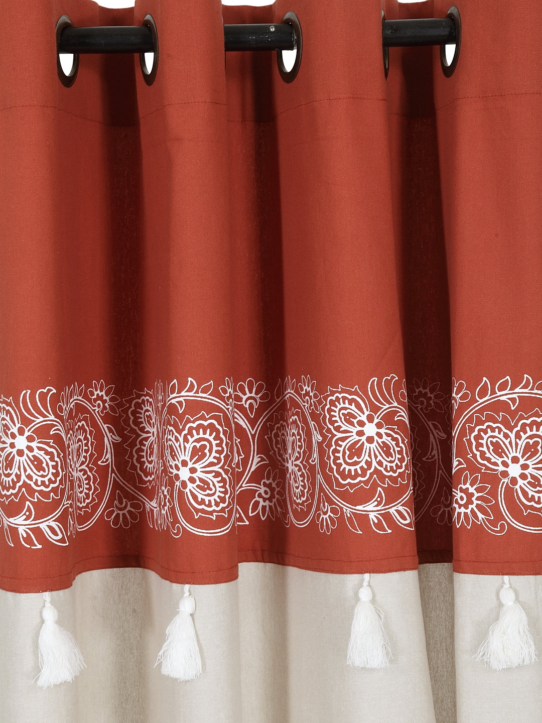 Blanc9 Set of 2 Long Door Acanthus Curtain