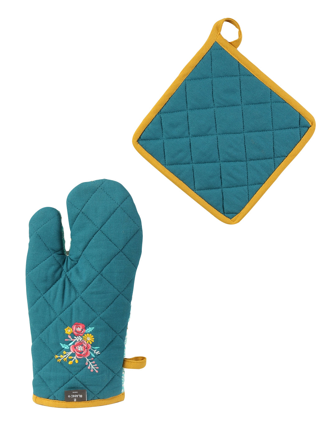 Blanc9 Queen of the Kitchen- Set of Printed Oven Mitt & Potholder