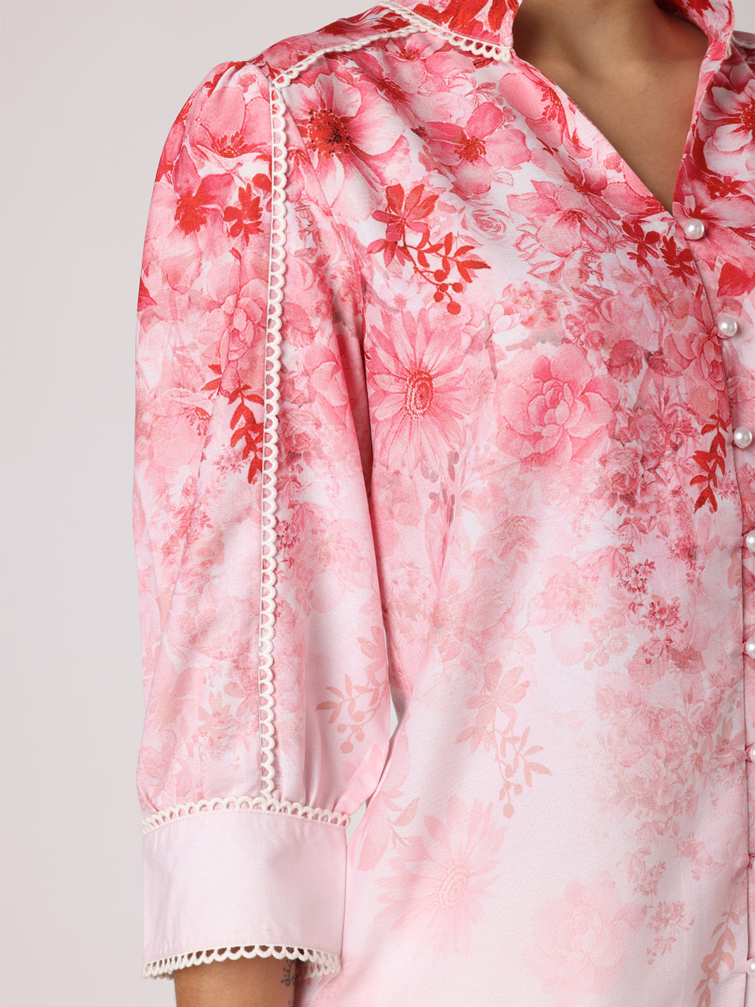 Blanc9 Women  Pink Floral Top With Lace Detail
