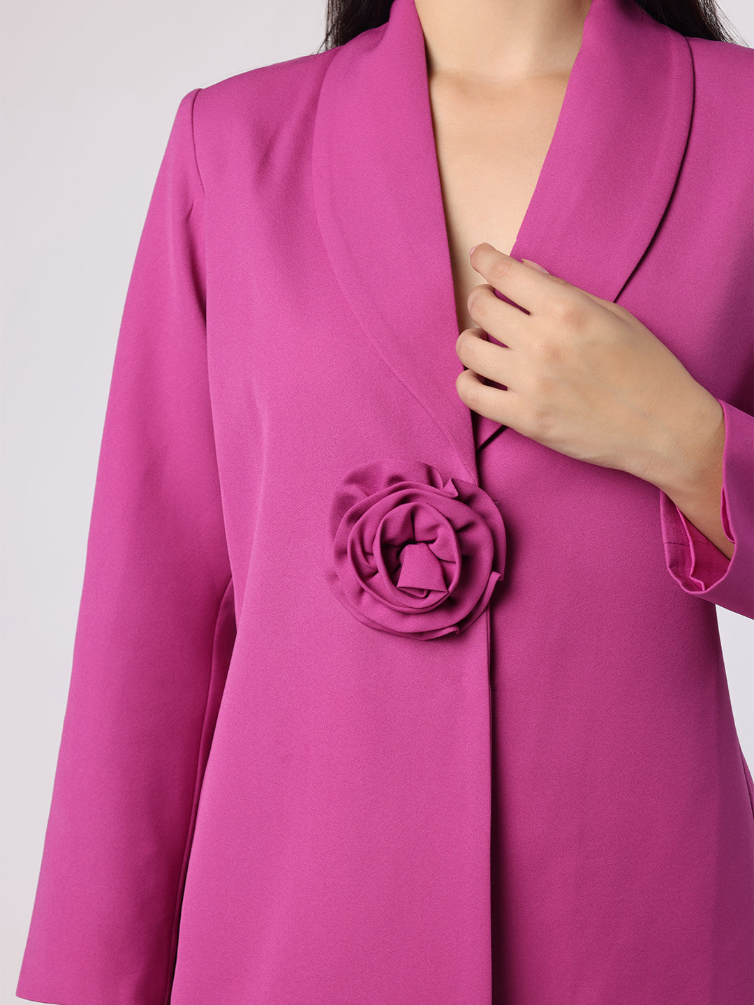 Blanc9 Women Purplish Pink Blazer Set With Flower Brooch
