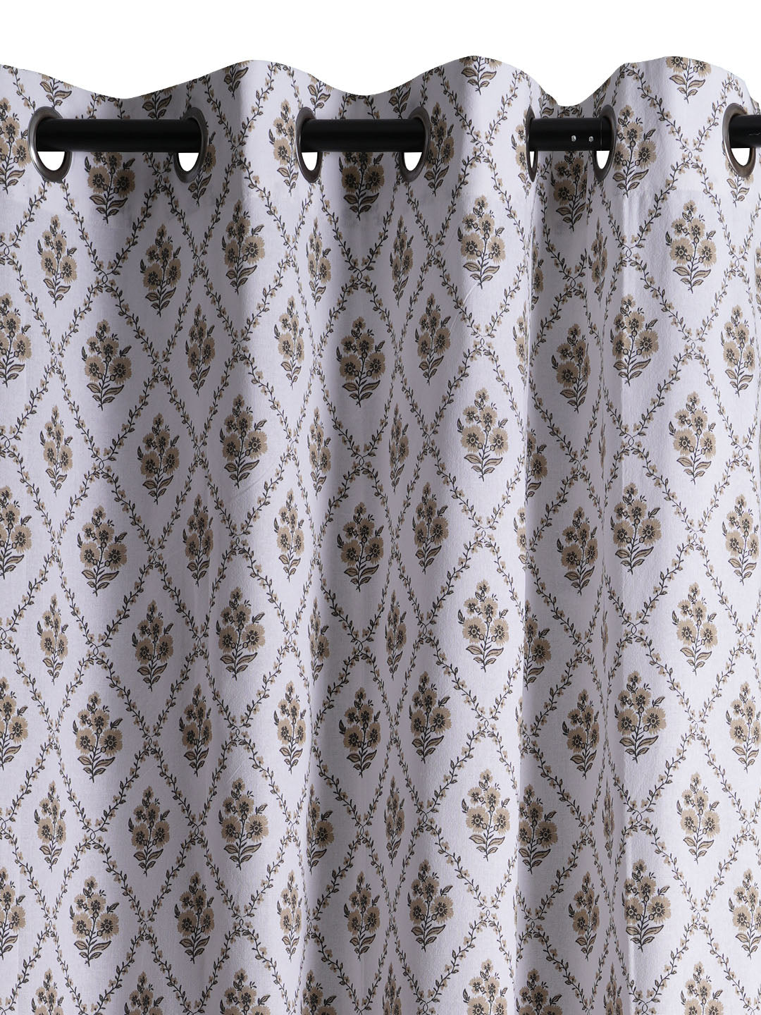 Daisy Neutral Polyester Cotton Printed Curtain