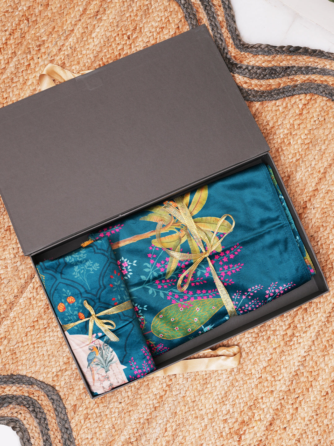 Udyan Cotton Table Runner with 6 Matching Placemats