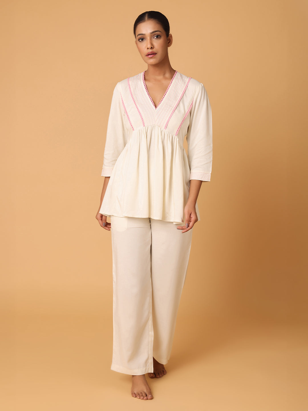 Off-White Nightwear With Contrast Pink Lace At Yoke
