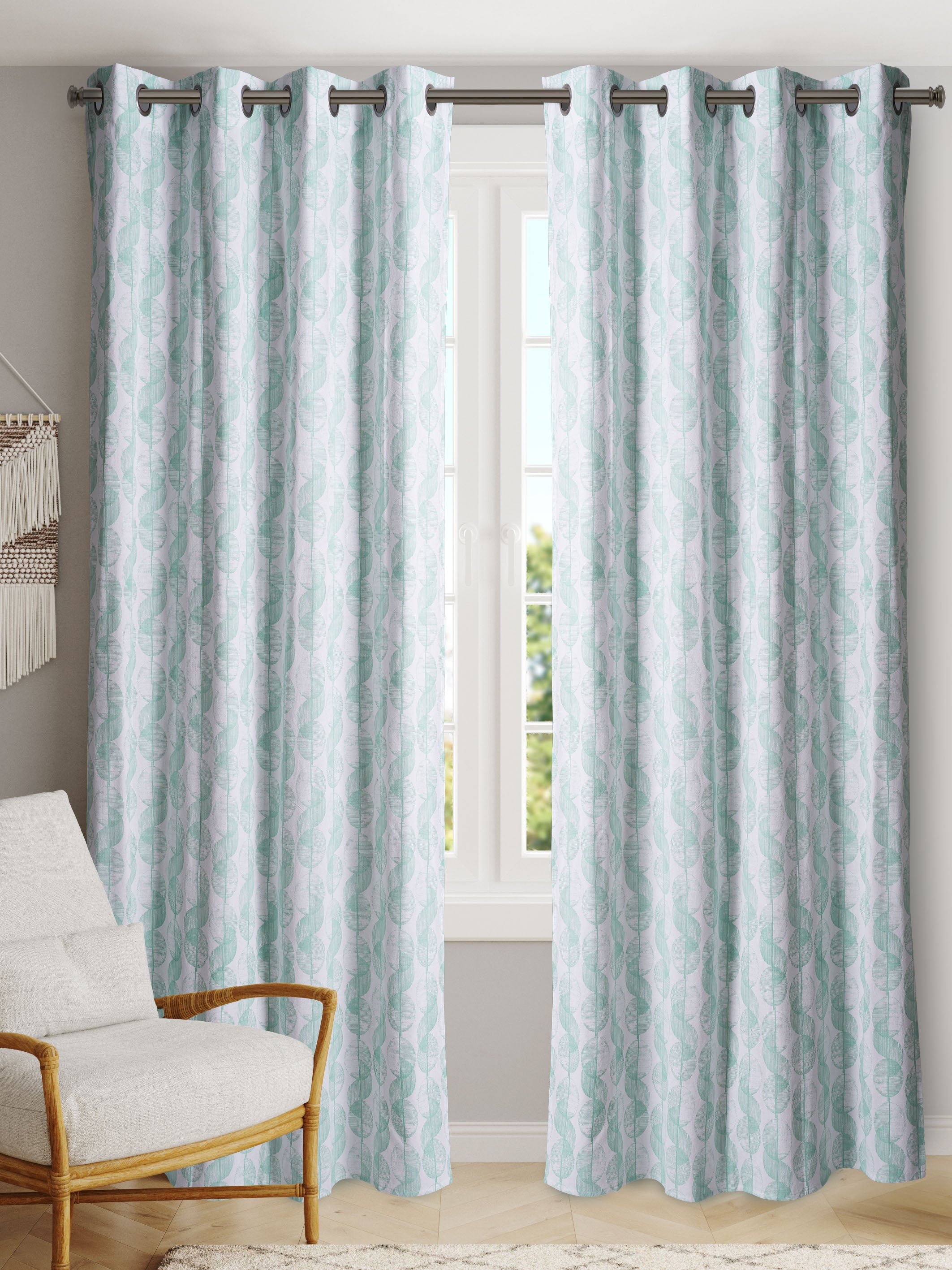 Swirl Green Polyester Cotton Printed Curtain