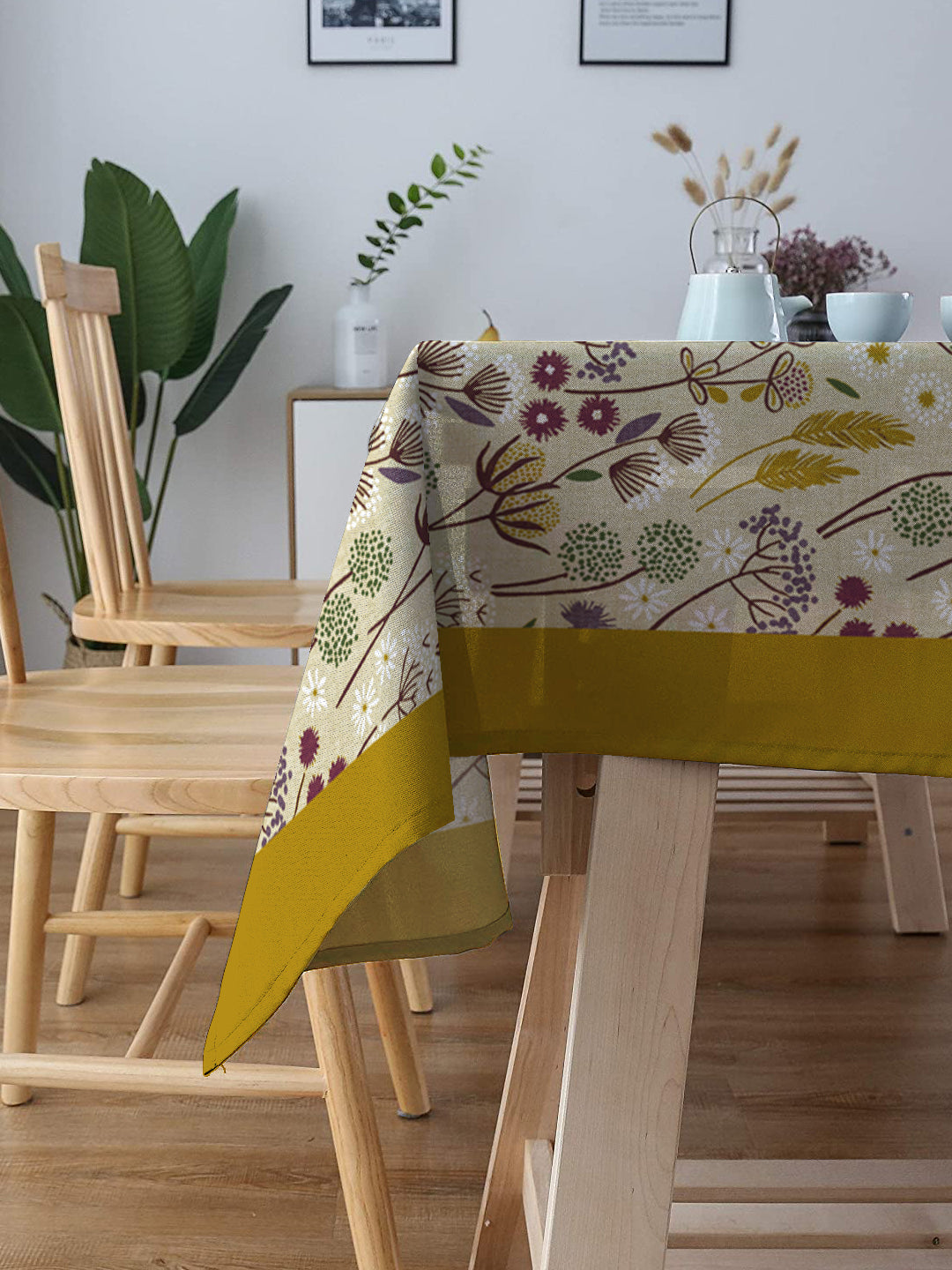 Gulbaag 6/8 Seater Cotton Tablecloth