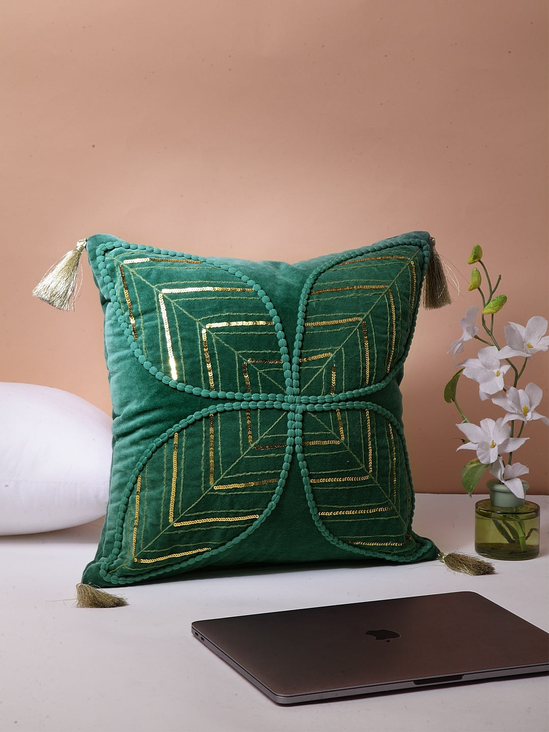 Blanc9 Pallav Embroidered Cushion Cover