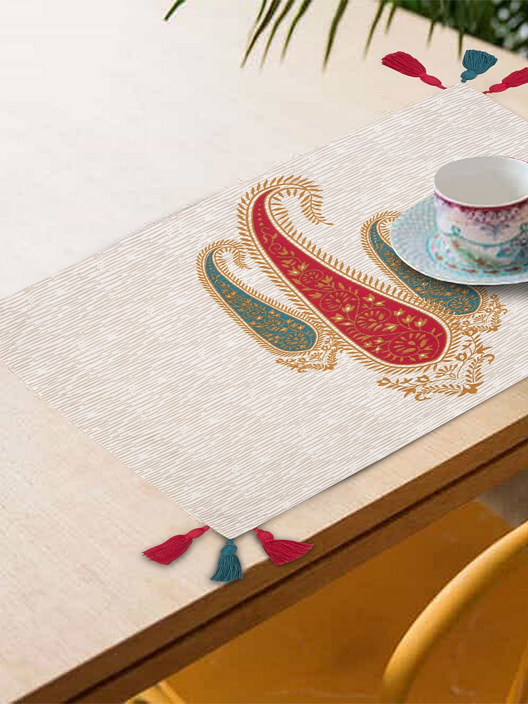 Blanc9 Set of 6 Traditional Paisley Printed Placemats