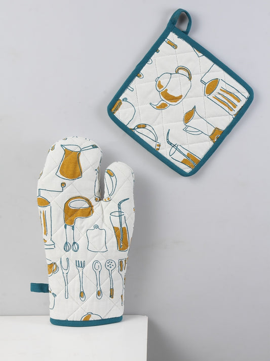 Snack Time Printed Oven Mitt &amp; Potholder