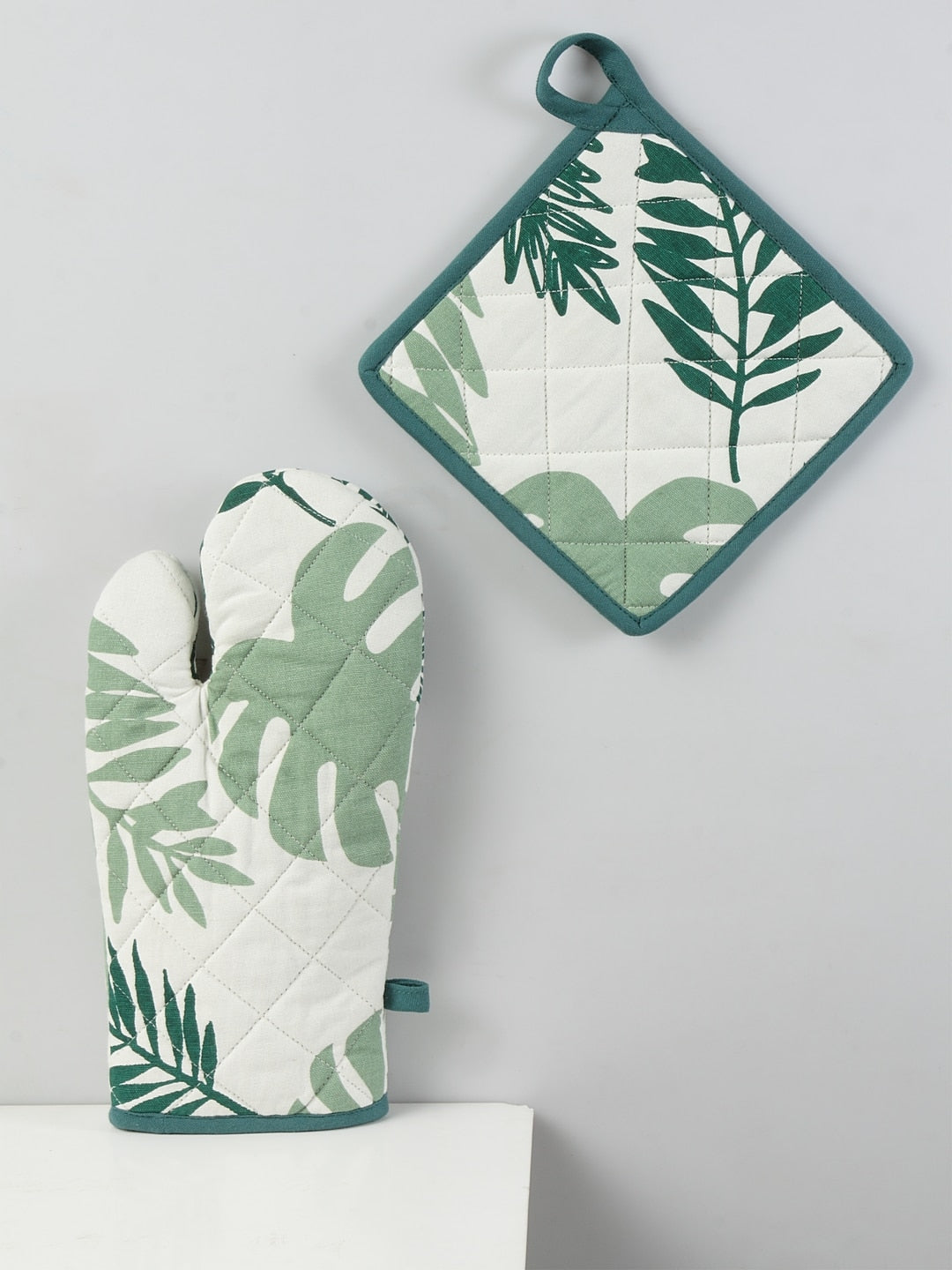 Blanc9 Tropical Fresh- Set of Printed Oven Mitt & Potholder